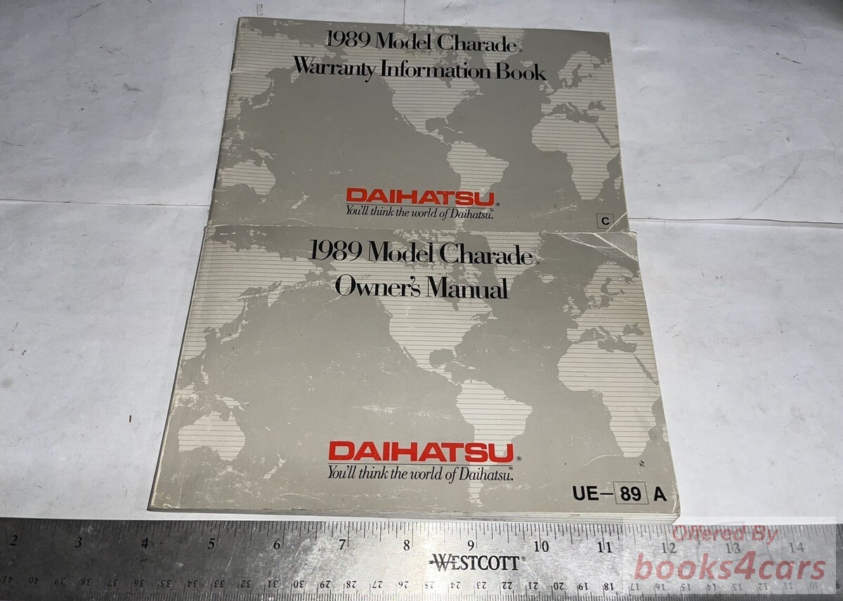 view cover of 1989 Charade Owners Manual by Daihatsu