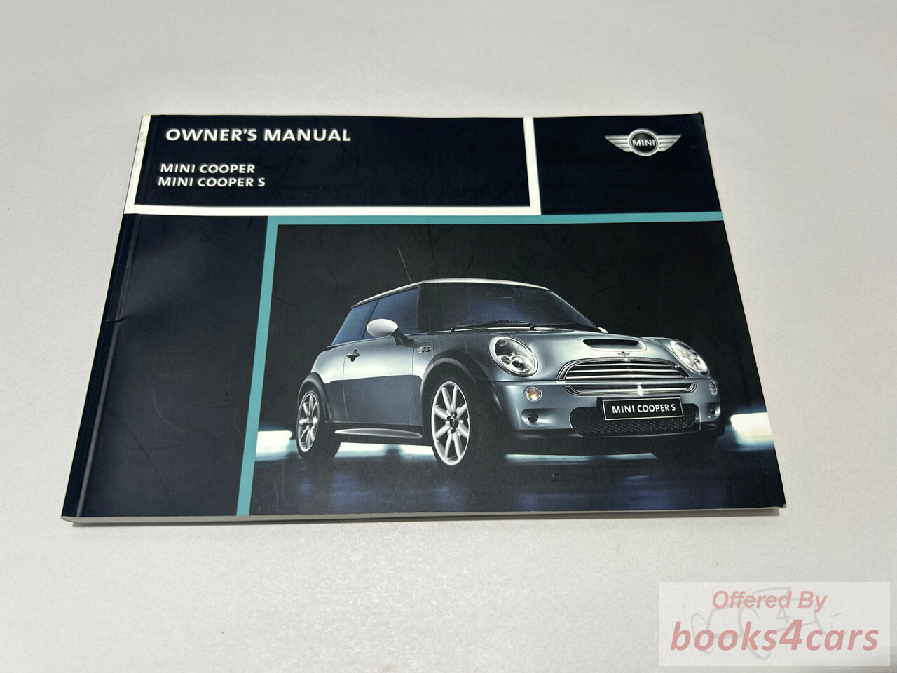 view cover of 2004 Mini Cooper Owners Manual By Mini