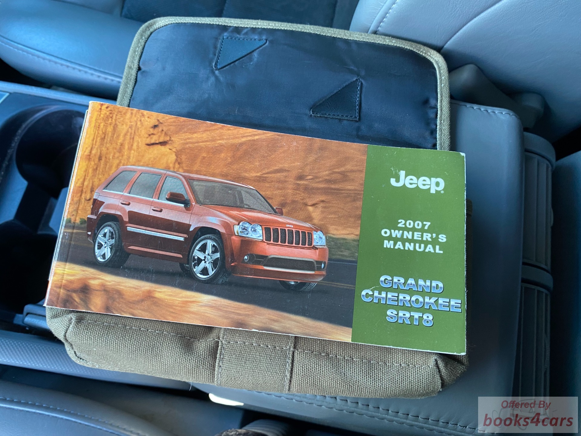 view cover of 2007 Grand Cherokee SRT8 owners manual by Jeep