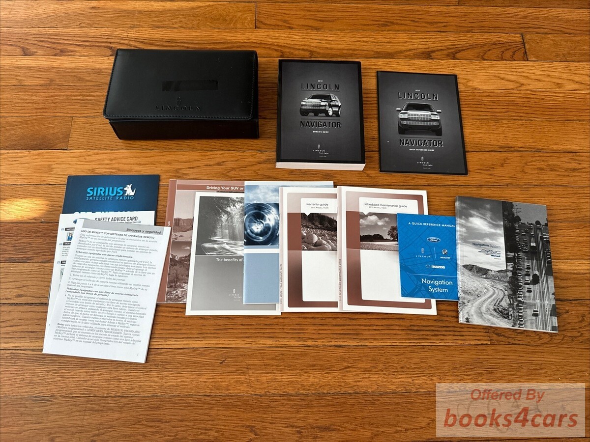 view cover of 2010 Navigator Owners Manual by Lincoln