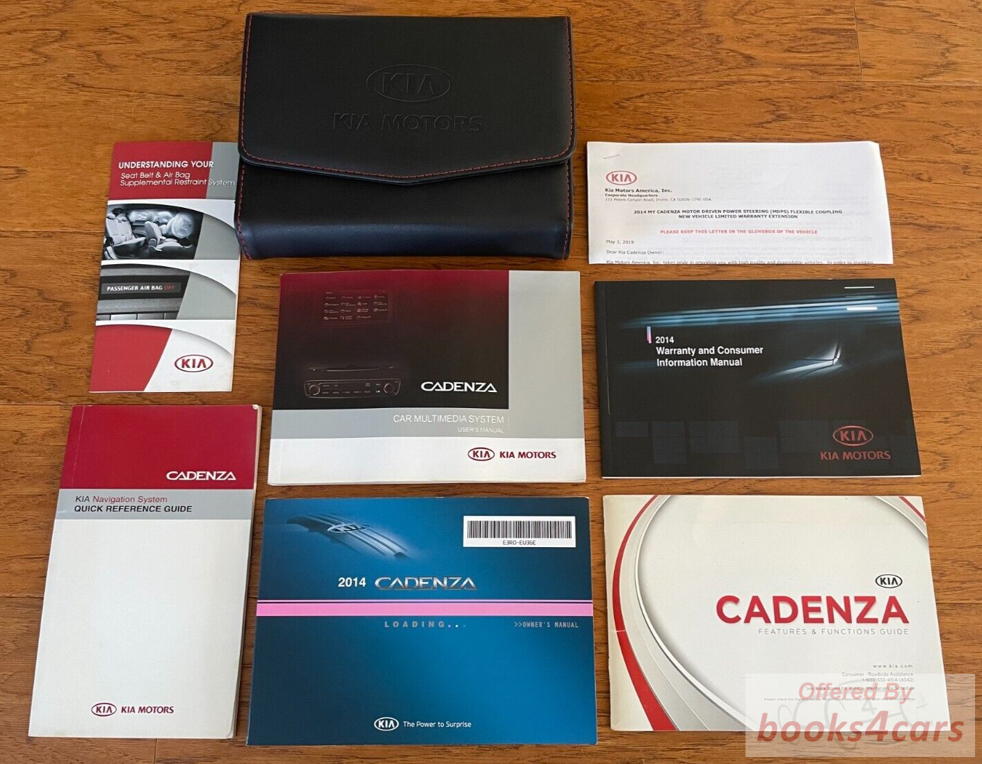 view cover of 2014 Kia Cadena Owners Manual