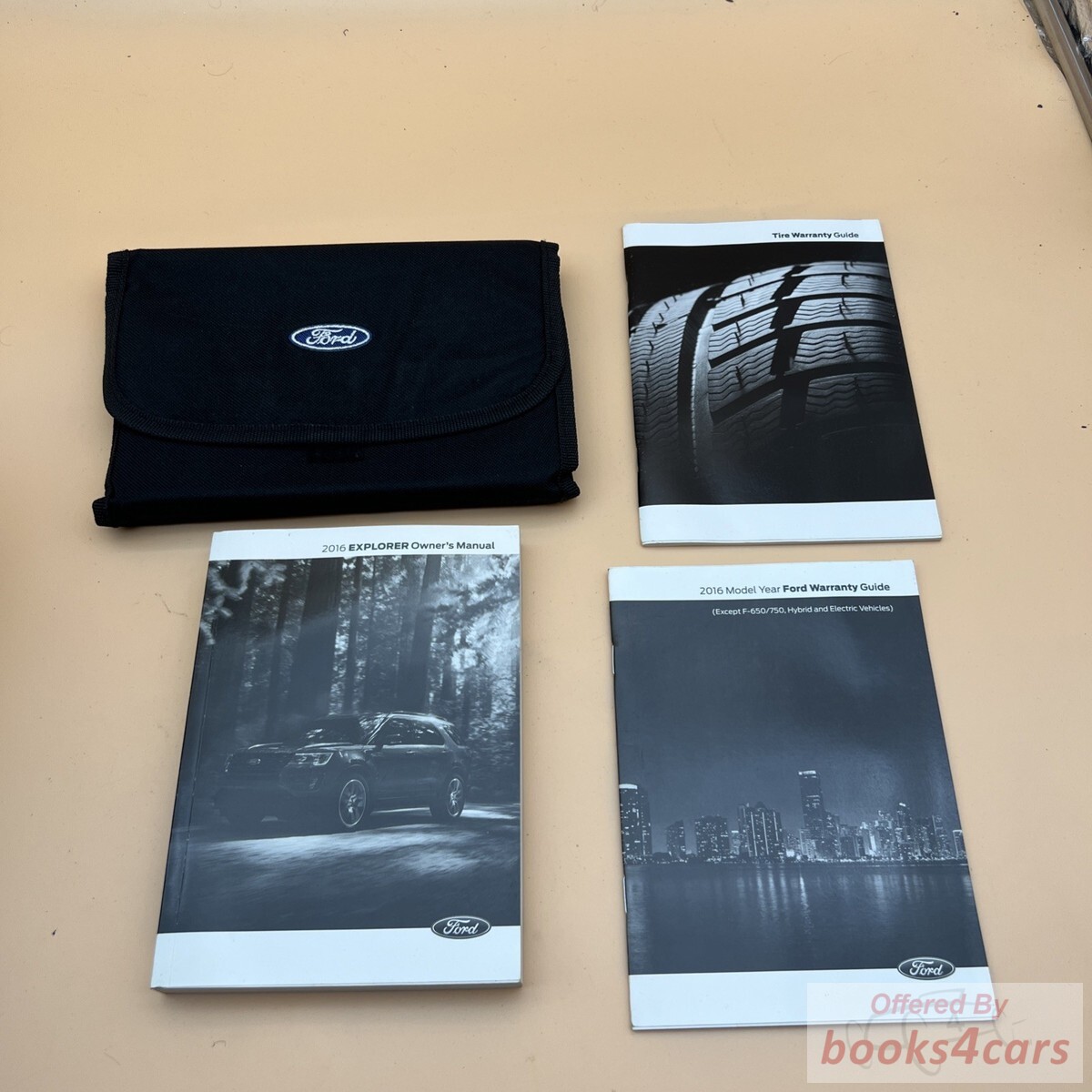 view cover of 2016 Explorer owners manual by Ford